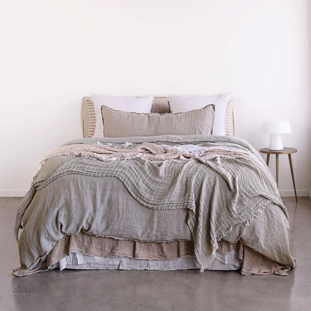 Crush Linen Throw - Argent