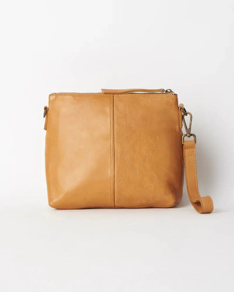 Large Essential Leather Pouch - Tan
