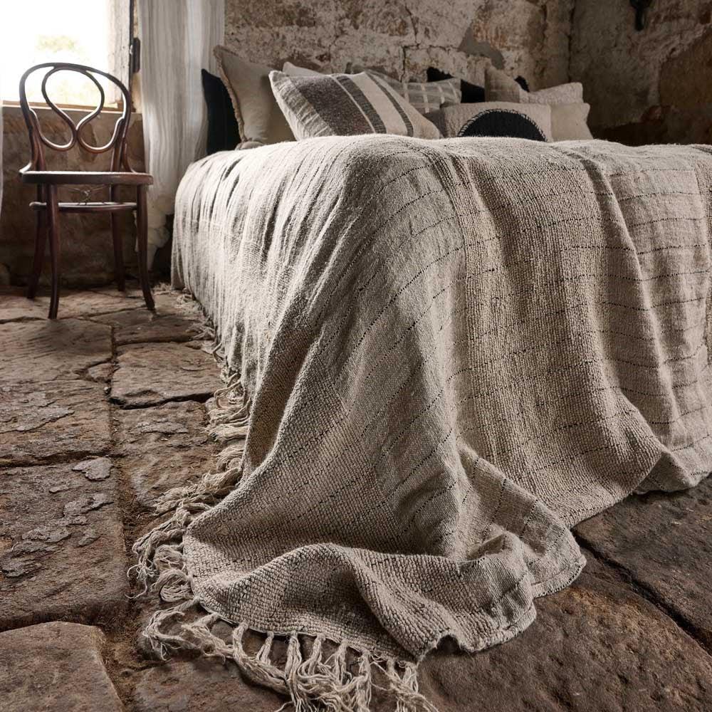 Mayla Linen Bedcover - Natural/Black