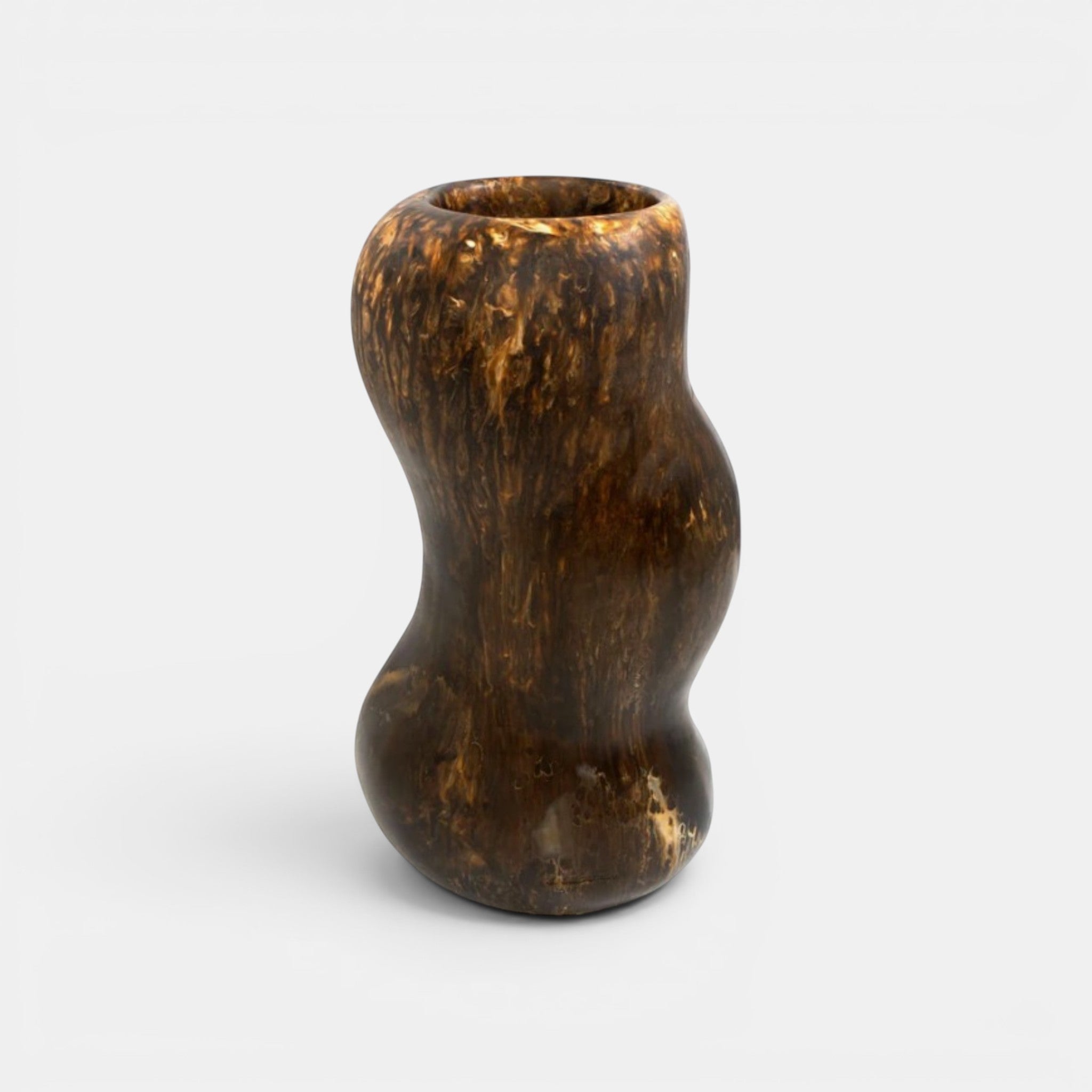 Valley Vase - Dark Horn