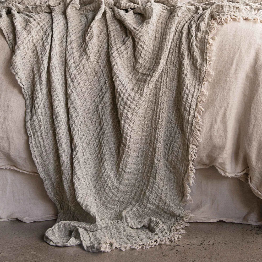 Crush Linen Throw - Argent