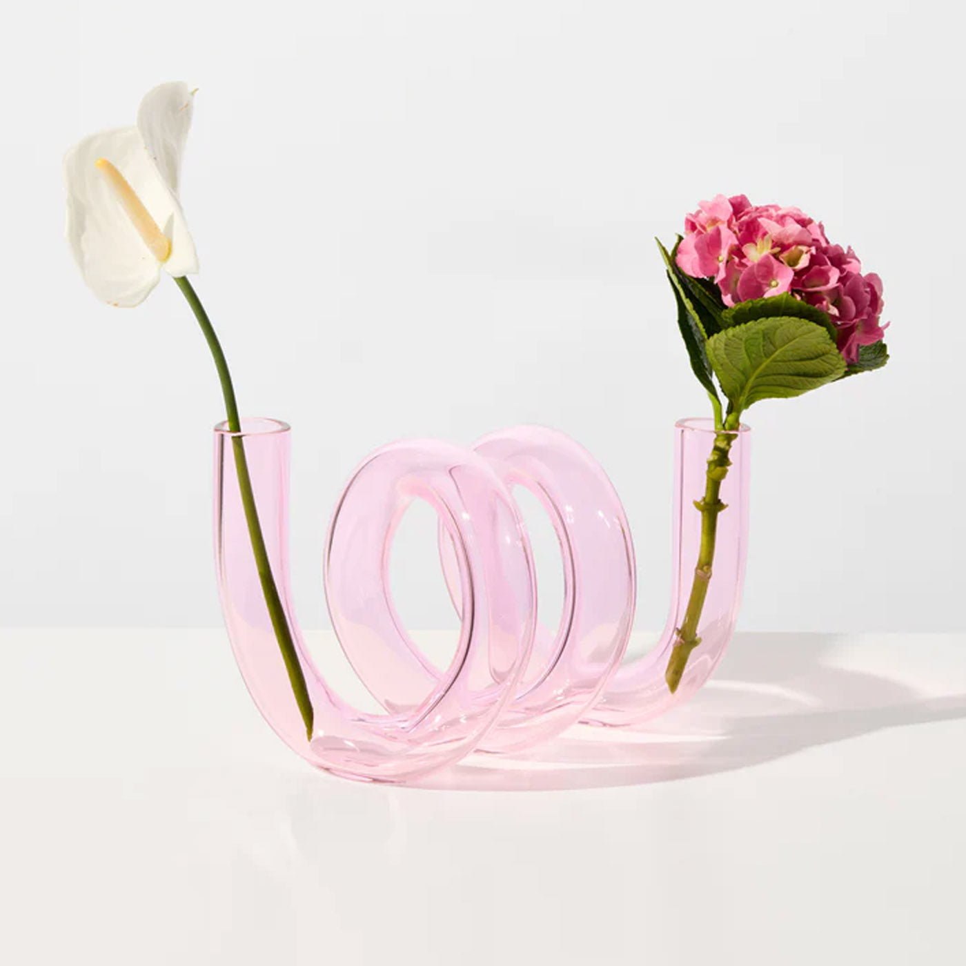 Curly Vase in Pink