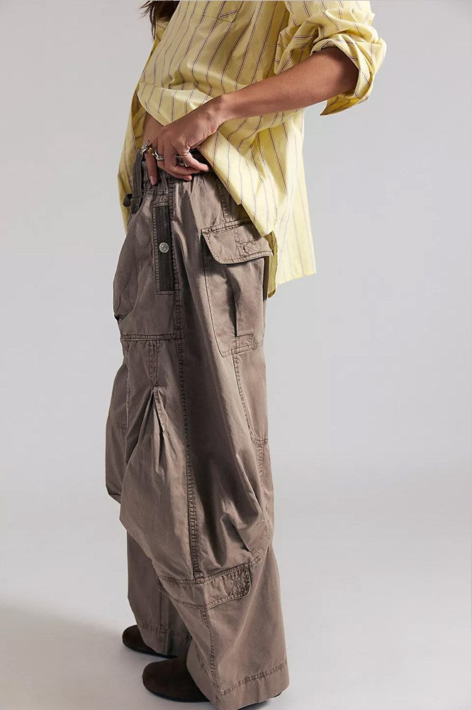 Onset Parachute Pant - Dusted Cocoa - Free People