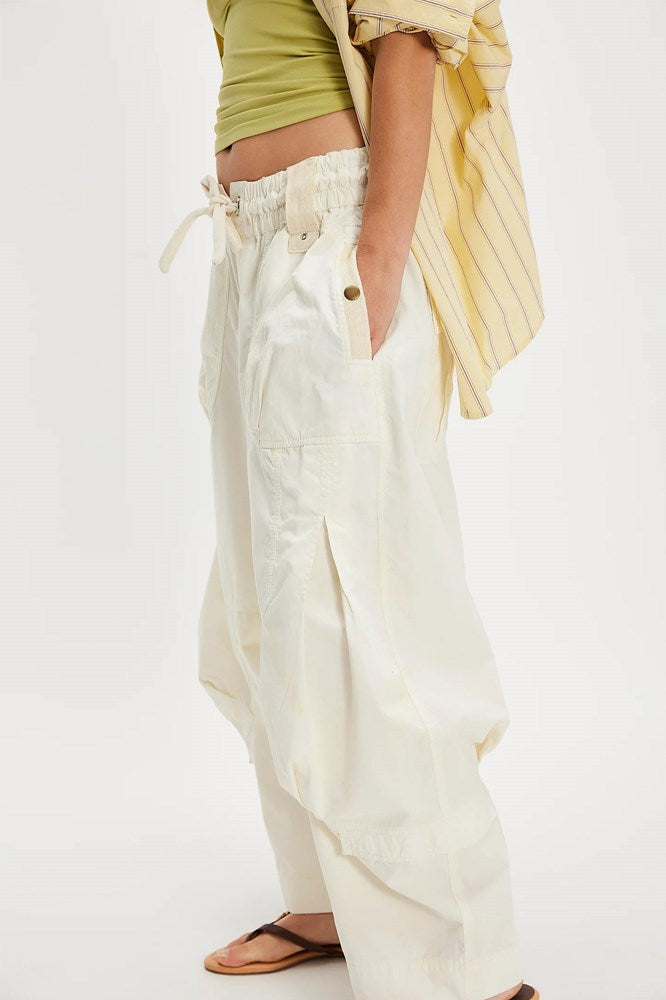 Onset Parachute Pant - Tofu - Free People