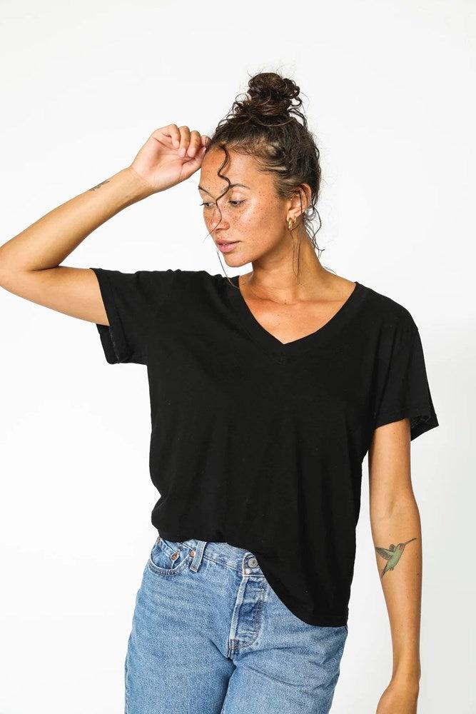 Hendrix Basic V Neck - True Black