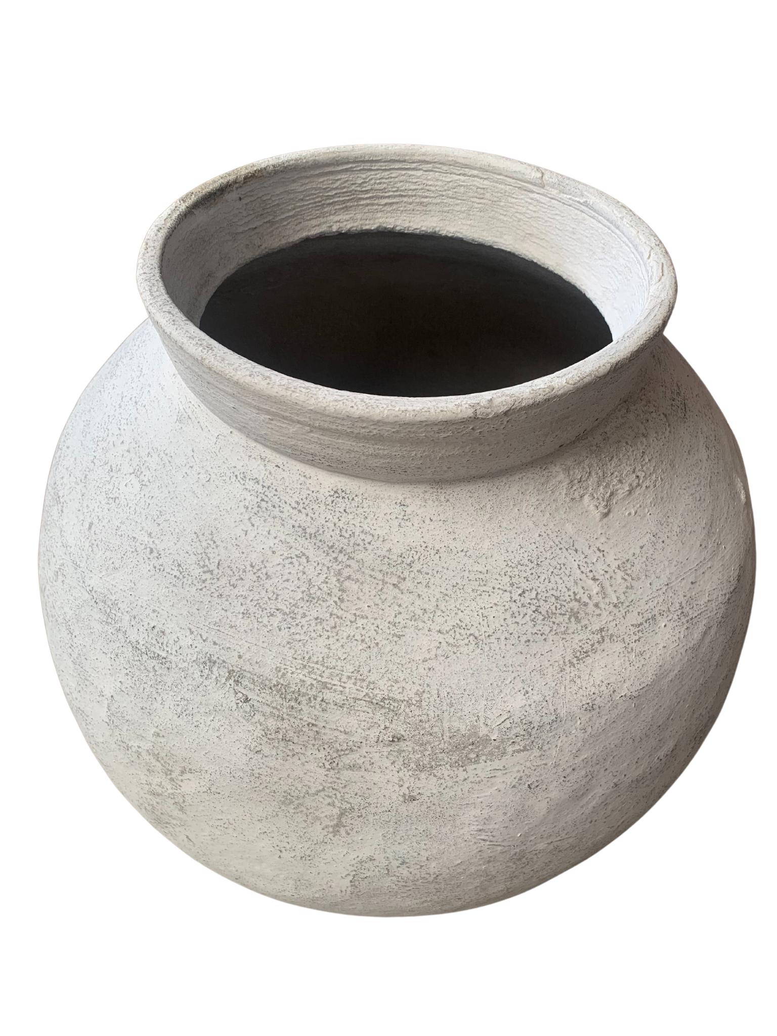 Java White Rustic Terracotta Pot-St Barts