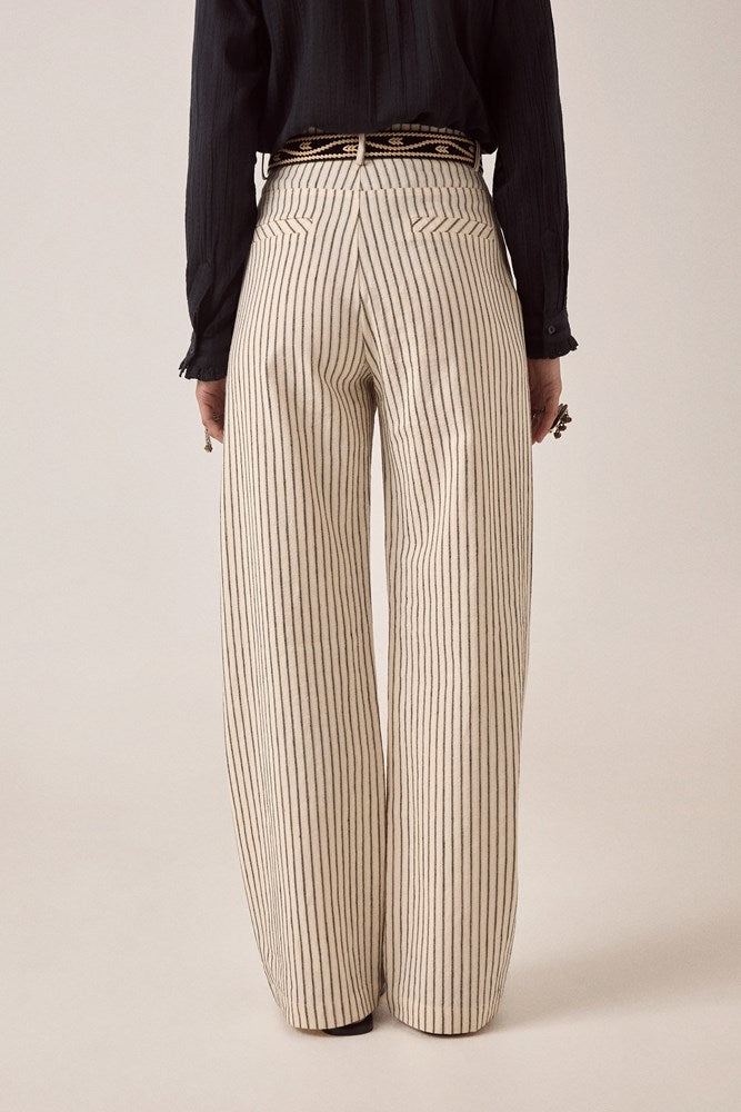 Tomy Capri Pants - Shell - Maison Hotel