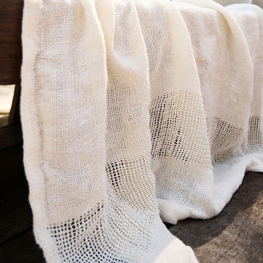 Mayla Hand Woven Linen Bath Towel - Ivory