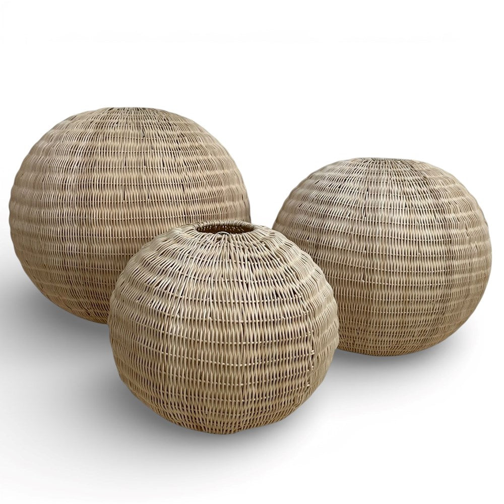 Ruban Rattan Round Pendant - Medium