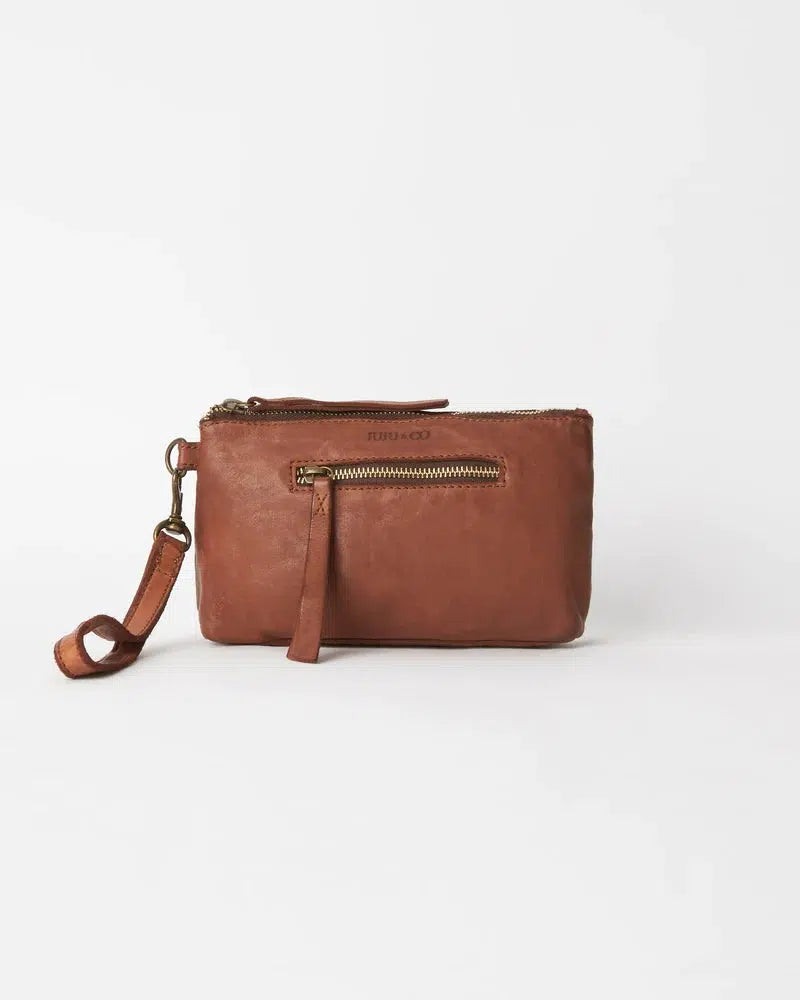 Small Essential Leather Pouch - Cognac