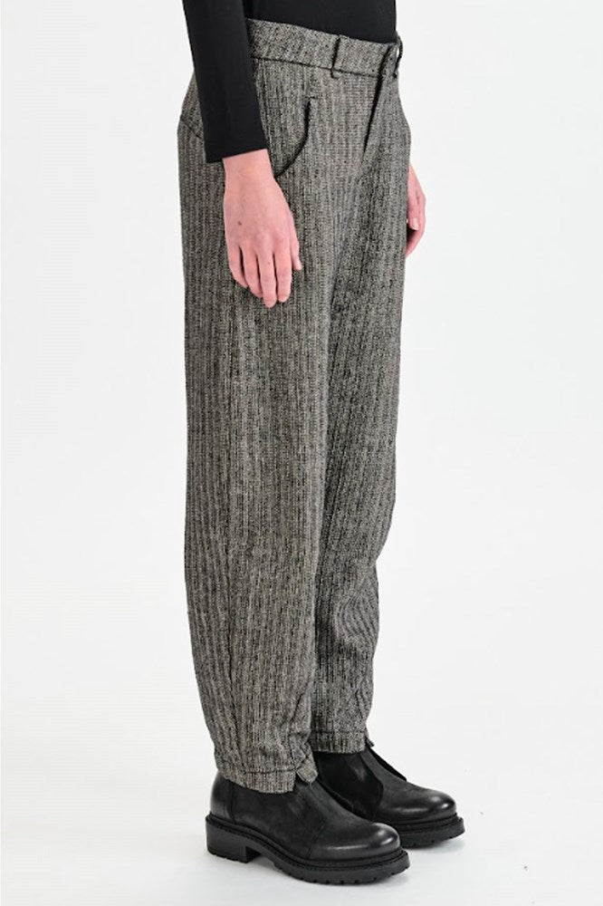 Textural Signature Pant - Chalk - Transit