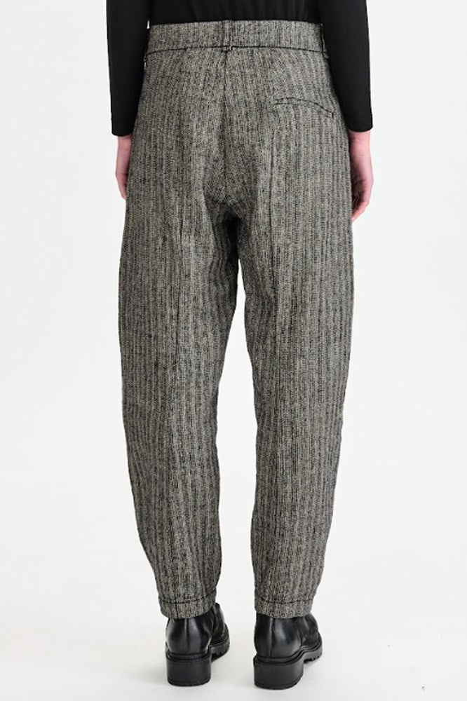 Textural Signature Pant - Chalk - Transit