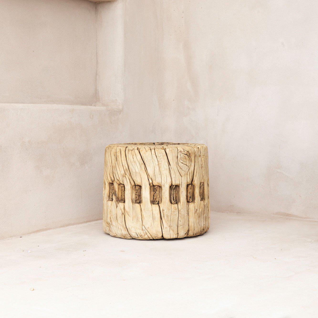 Elm Wheel Stool